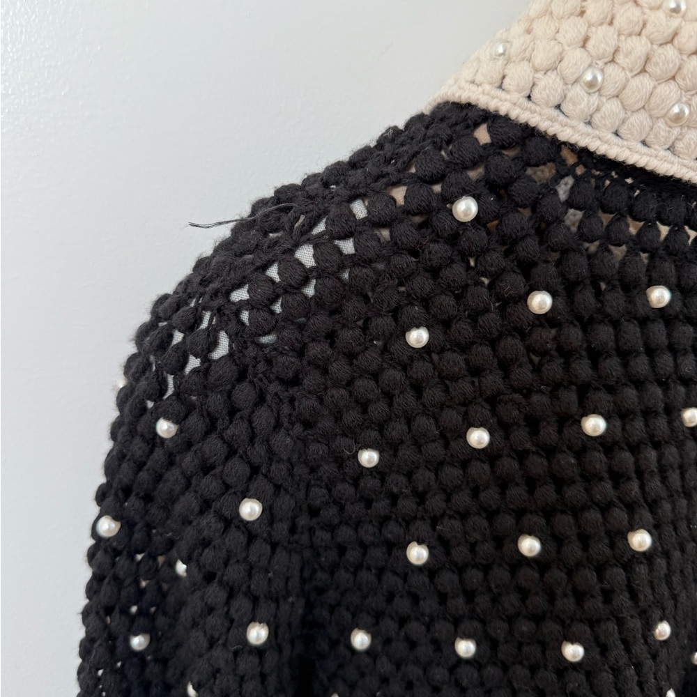 Alice + Olivia Black Pearl Crocheted Cardigan - Picture 4 of 6